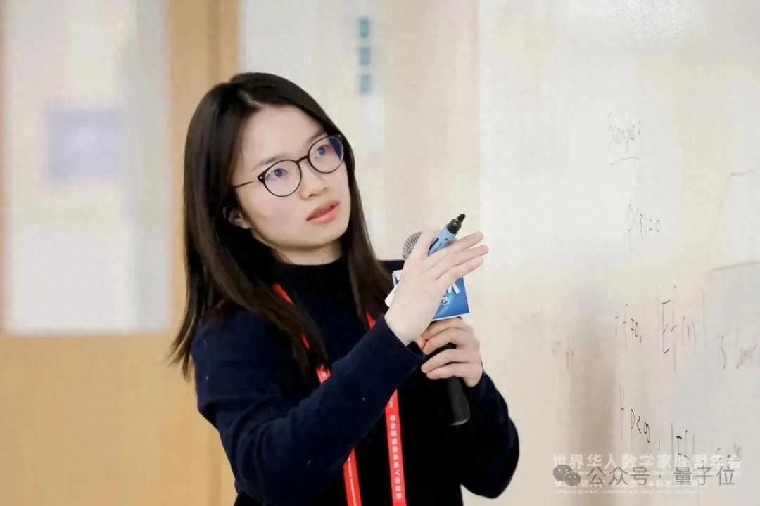 Two Major Math Prizes Awarded to Wang Hong; Three Peking University Alumni Sweep the “Chinese Fields Medal”