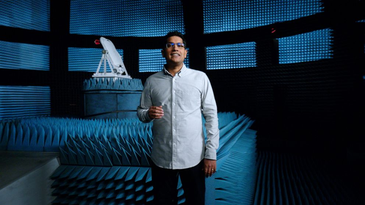 Exclusive Interview with Apple’s eSIM Team: More Space, More Innovation | Tomorrow’s Rearview