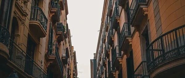 When Search Meets AIGC: JD Retail’s “Personalized for Every User” Content Generation Practice